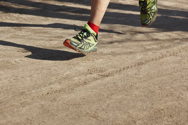 Senior Athletic Runner Beindetail. Outdoor-Rundkurs. Freizeit — Stockfoto