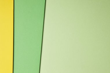 Renkli kartonlar arka planda Yeşil Sarı sesi. Kopya alanı