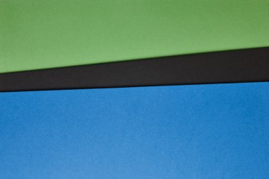 Renkli kartonlar arka plan mavi siyah yeşil tonda. Kopya spa