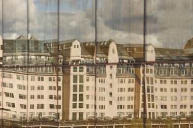 Norveç. Oslo manzarası yansıma yapı eski. Seyahat turizm. 