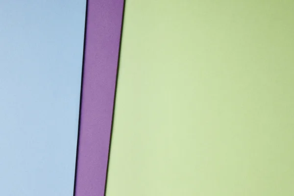 Renkli kartonlar arka plan mavi mor yeşil tonu. Kopya alanı — Stok fotoğraf