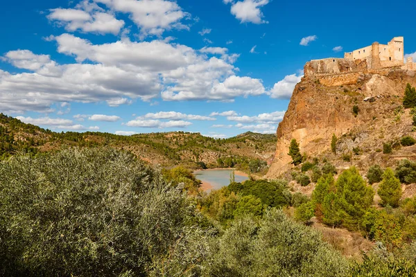 Pintoresco Pueblo Con Castillo Medieval Cima Colina — Foto de Stock