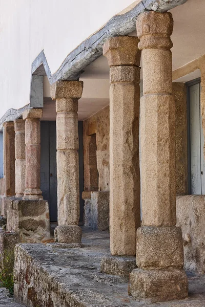 Chantada的传统石柱和立面 西班牙加利西亚 — 图库照片