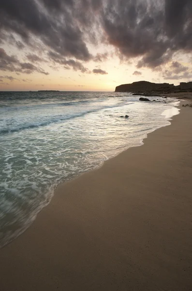 Закат на пляже. Крит. Греция — стоковое фото