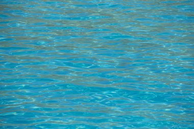 Bir Akdeniz sahil turkuaz su yansıması. Crete. Gree