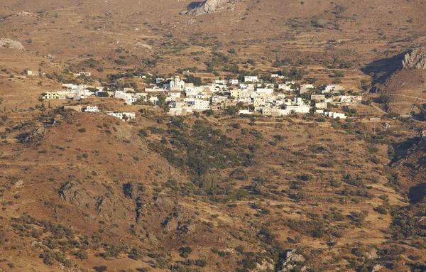 山の中の伝統的なクレタ島の村。クレタ島。ギリシャ — ストック写真