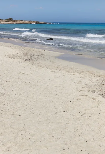 Spiaggia dell'isola di Chrysi vicino a Creta. Grecia — Foto Stock