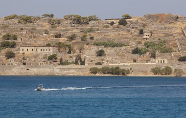 elounda yakınındaki Girit Adası spinalonga. Yunanistan