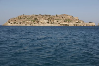 elounda yakınındaki Girit Adası spinalonga. Yunanistan