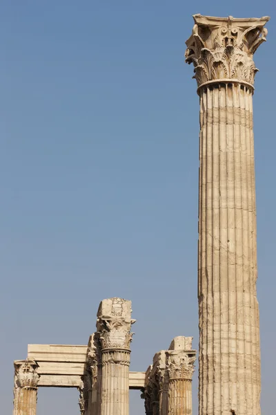 Temple of zeus Athénban. Korinthoszi rendelés. Görögország — Stock Fotó