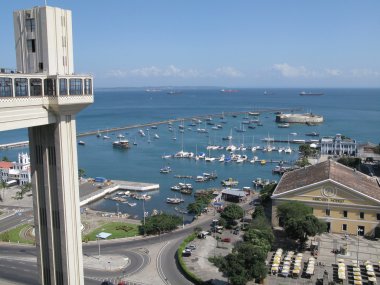 Salvador da Bahia Lacerda asansörde. Brezilya