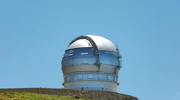 Astronomical observatory in Roque de los Muchachos. La Palma. Sp — Stock Photo, Image