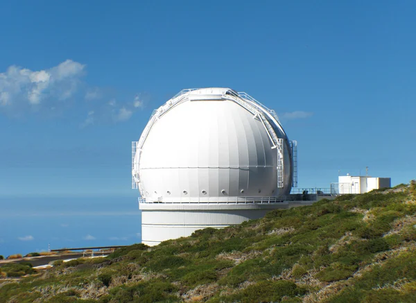 Астрономическая обсерватория Роке-де-лос-Мучачос. Ла Пальма. Sp — стоковое фото