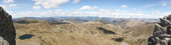 Vista panoramica a Picos de Urbion. Fonte di Duero. Soria — Foto Stock