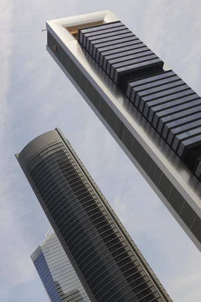 Quatro torres arranha-céus área financeira em Madrid, Espanha — Fotografia de Stock