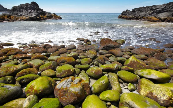 Praia de seixos em Água de Pau, Açores. Portugal — Fotografia de Stock