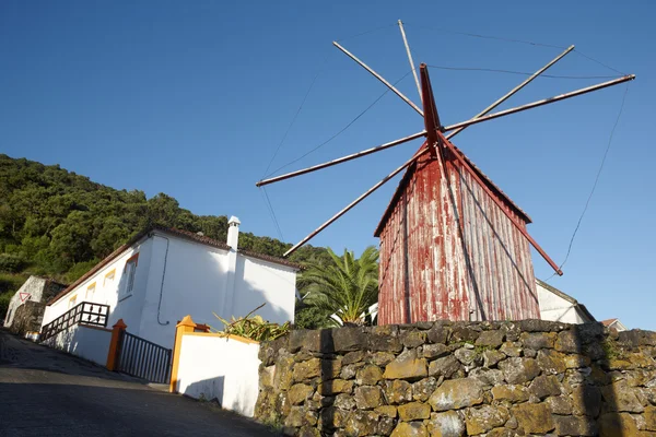 Red rusty windmill in Azores. Sao Jorge island. Portugal — Stock Photo, Image