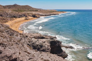 Murcia 'daki Akdeniz kıyısı. Calblanque doğal parkı, Calblanque plajı. İspanya