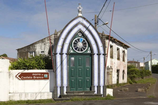 Azory tradycyjnej kaplicy, imperio, na wyspie Faial. Portugalia — Zdjęcie stockowe