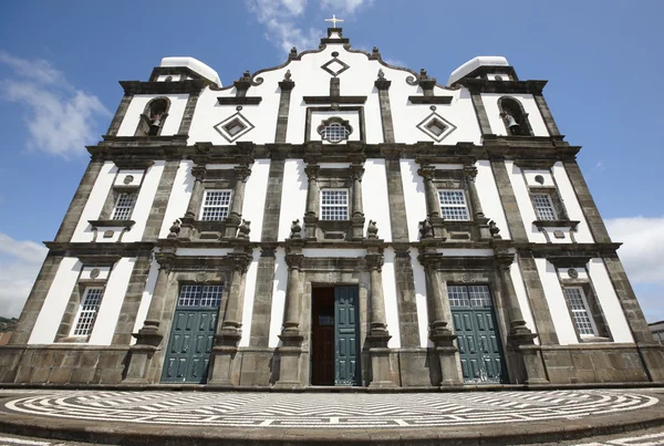 Chiesa tradizionale delle Azzorre nell'isola di Flores. Nossa Senhora da Con — Foto Stock