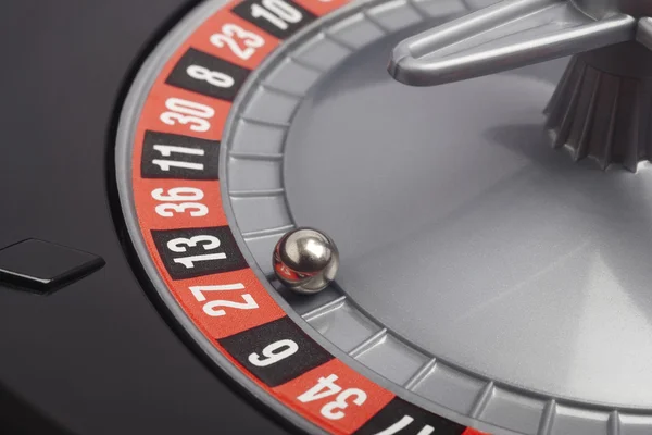 Casino roulette detail with ball in number twenty seven. Gamblin — Stock Photo, Image