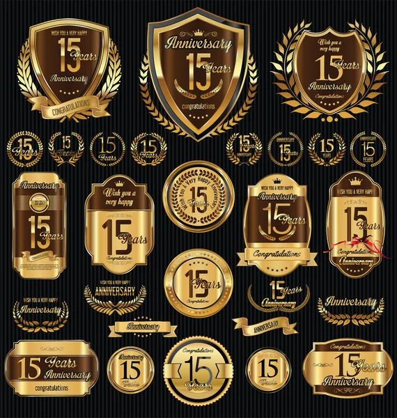 Verjaardag gouden schilden laurel kransen en badges collectie — Stockvector