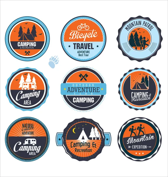 Set of outdoor adventure retro labels — Stock Vector