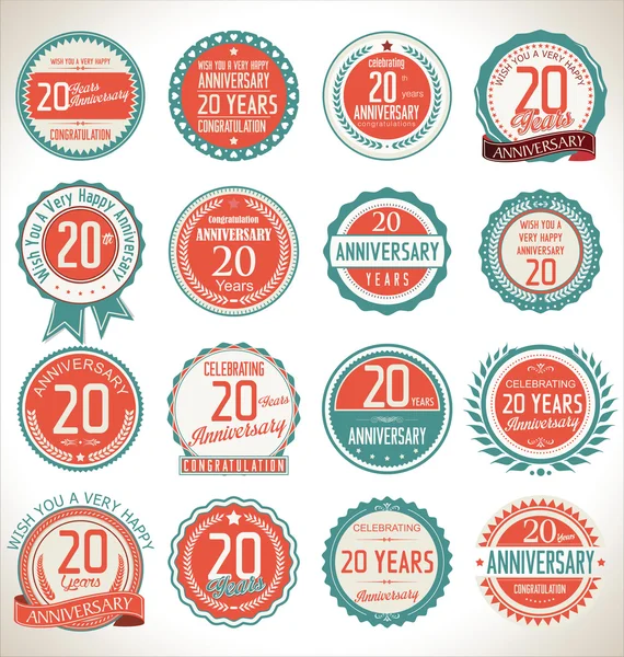 Étiquettes rétro anniversaire — Image vectorielle