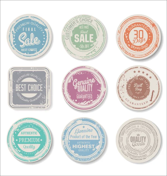 Set of vintage retro premium quality badges and labels — Stock Vector