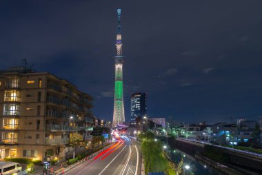 Tokyo, Japonya Skytree ile şehir manzarası