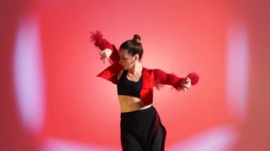                 Flamenko Dans Modern Koreografi Red Hot Torrero Stili