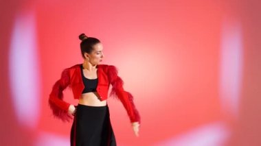                 Flamenko Dans Modern Koreografi Red Hot Torrero Stili