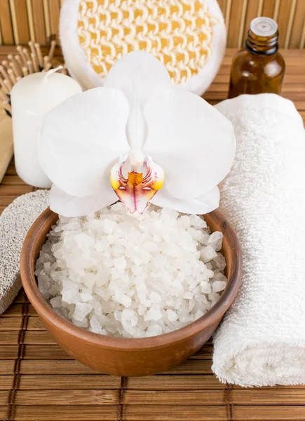 Spa salon with sea salt — Stock Photo, Image