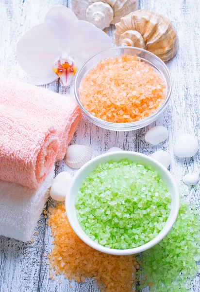 Spa salon with sea salt — Stock Photo, Image