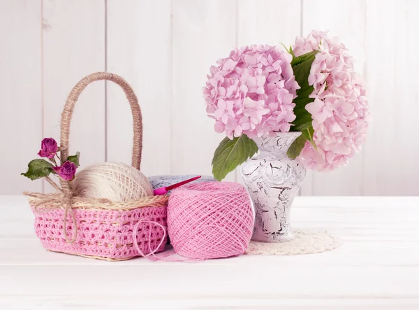 İplik kroşe ve sepet için Beyaz ahşap kurullarında el yapımı