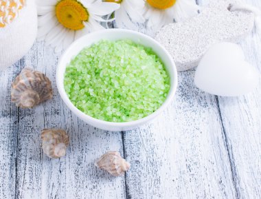 Deniz tuzu ve daisy ile Spa salon