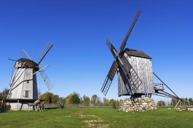 Angla yel değirmeni tepe Estonya Saaremaa adada