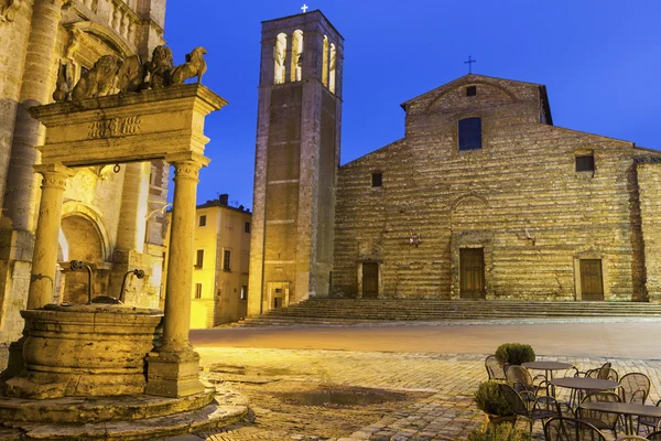 Montepulciano - ville de colline Renaissance en Toscane, Italie — Photo