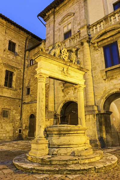 Montepulciano - renesanční město v Toskánsku, Itálie — Stock fotografie