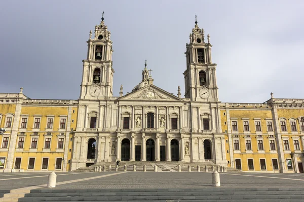 Pałac w Portugalii w Mafrze — Zdjęcie stockowe