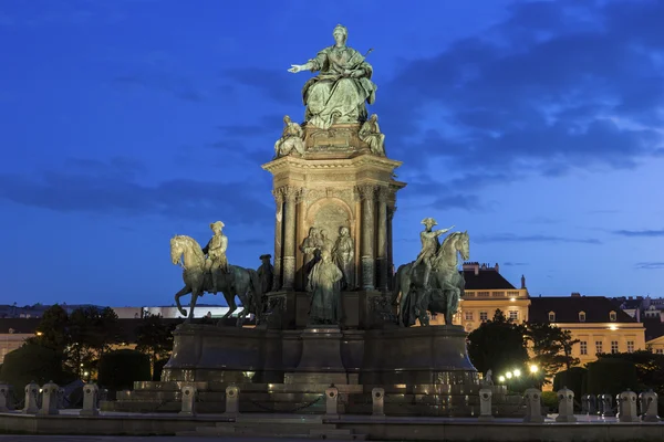 玛丽亚 · 特蕾西亚广场在奥地利的维也纳 — 图库照片