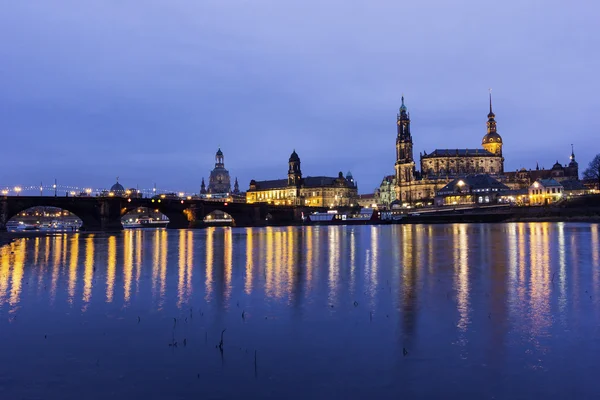 Skyline van Dresden in Duitsland — Stockfoto