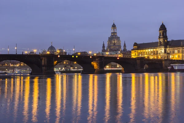 Skyline van Dresden in Duitsland — Stockfoto
