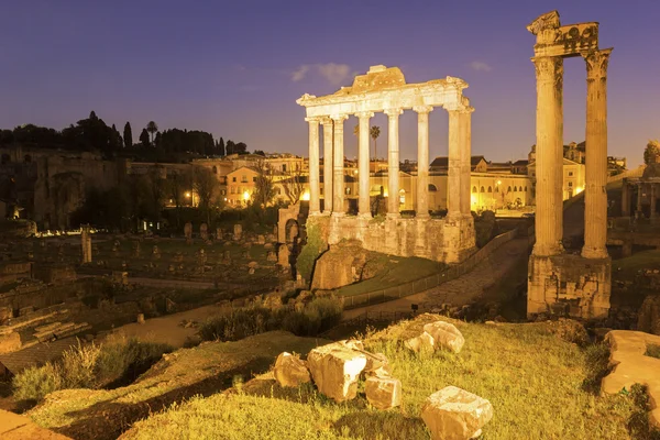 Tempel av Saturnus i Rom, Italien — Stockfoto