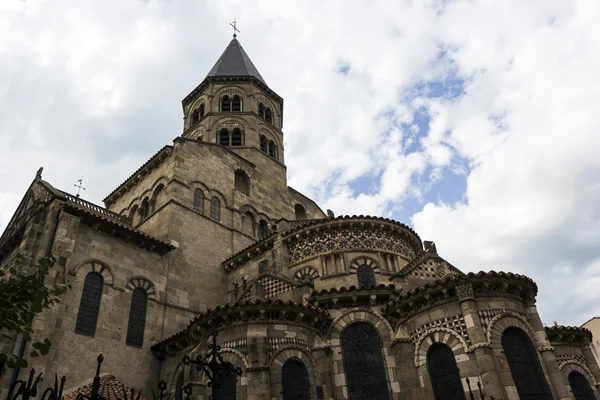 Basilika Notre-Dame du Port di Clermont-Ferrand, Prancis — Stok Foto