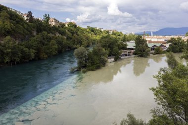 Rhone ve Arve Kavşağı'nda İsviçre Cenevre'de