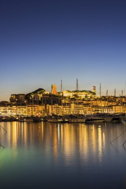 Akşam Fransa'da Cannes Castle