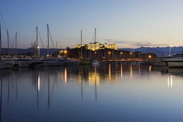 Vue sur Fort Carre à Antibes en France — Photo