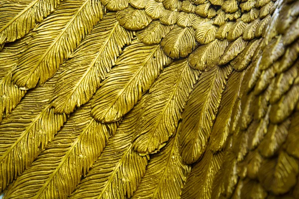 Figure peacock gold Statue Winged — Stock Photo, Image