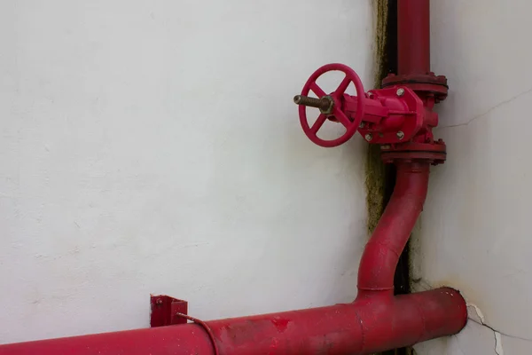 Труба пожарной воды — стоковое фото